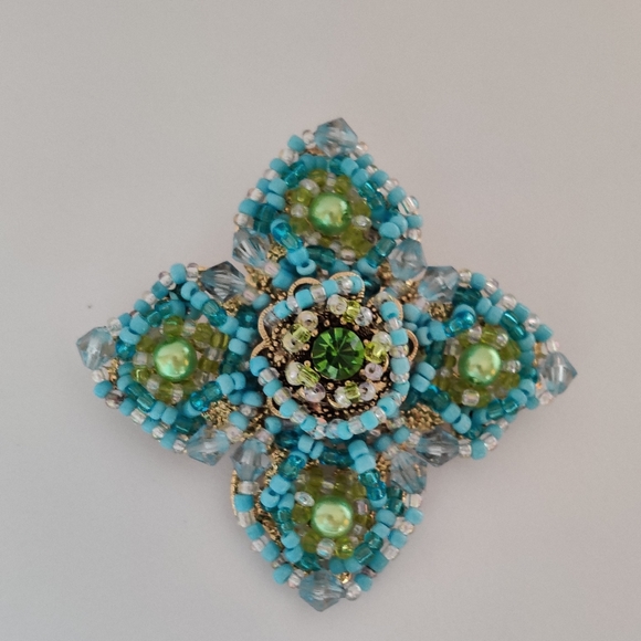 Vintage Maltese Cross Embellished w/ Glass Beads - Picture 3 of 11